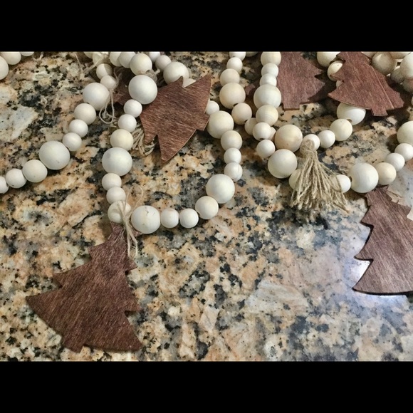 Garland 14 feet with tassels and trees decor - Picture 3 of 6